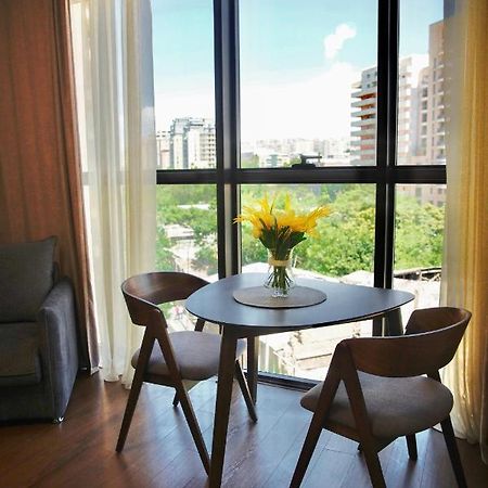 City Center Appartment At Buzand St. Erévan Extérieur photo